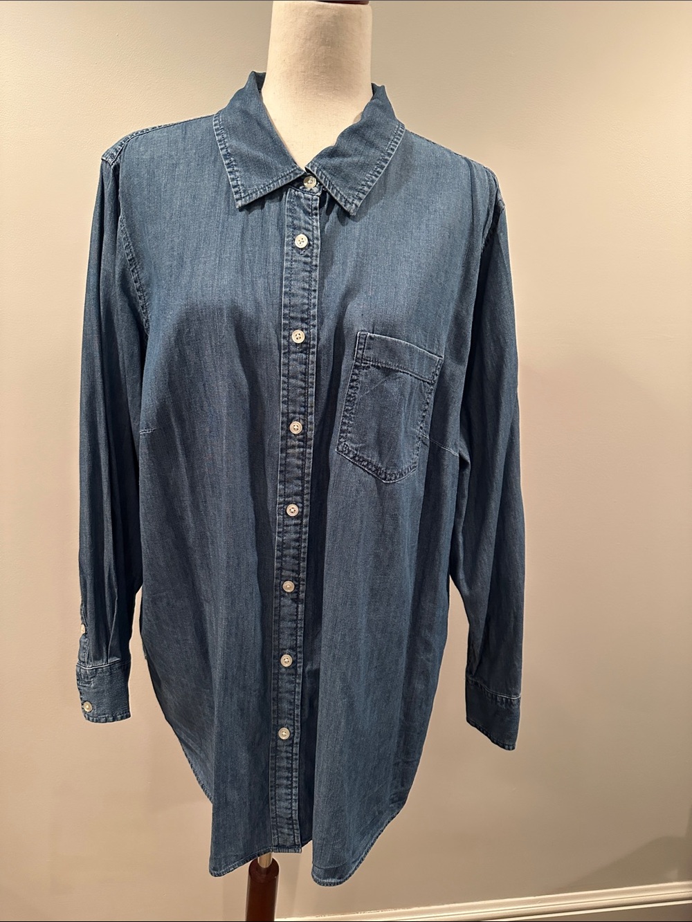 Talbots Plus Button-Front Chambray Shirt in Dark Blue